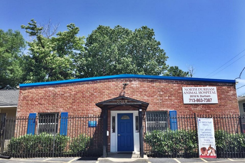 Exterior shot of animal hospital in The Heights